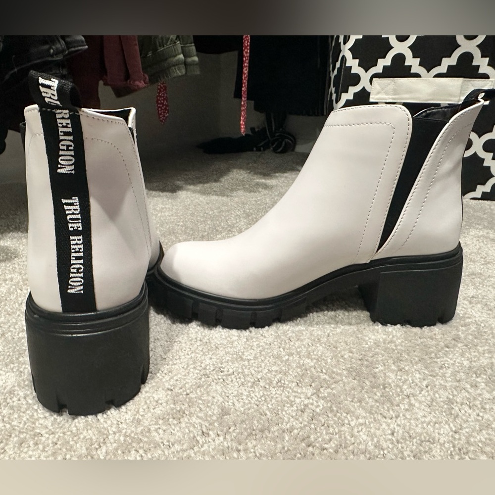 True religion booties